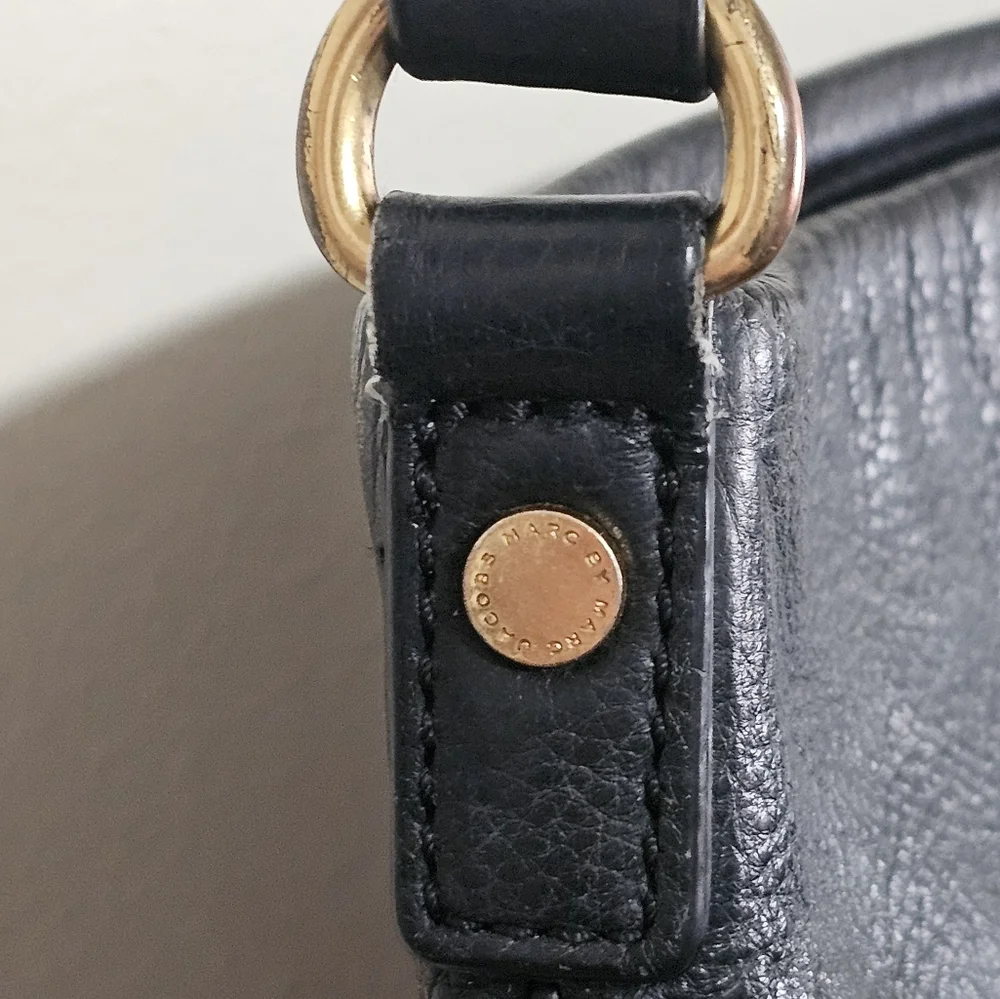 Marc by Marc Jacobs Crossbody Leather Shoulder Bag
